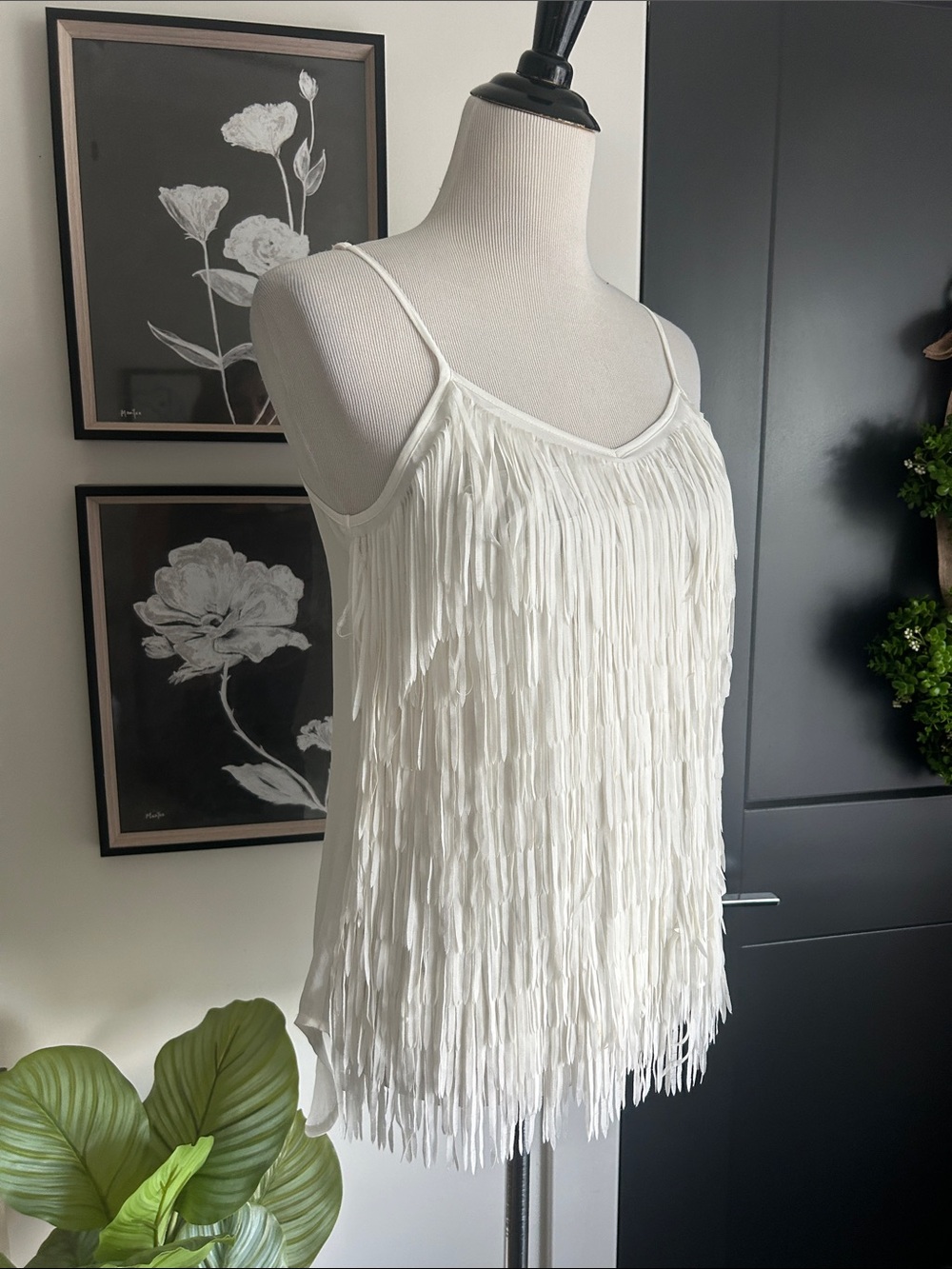 Juniors S White Fringe Spaghetti Strap Tank Top